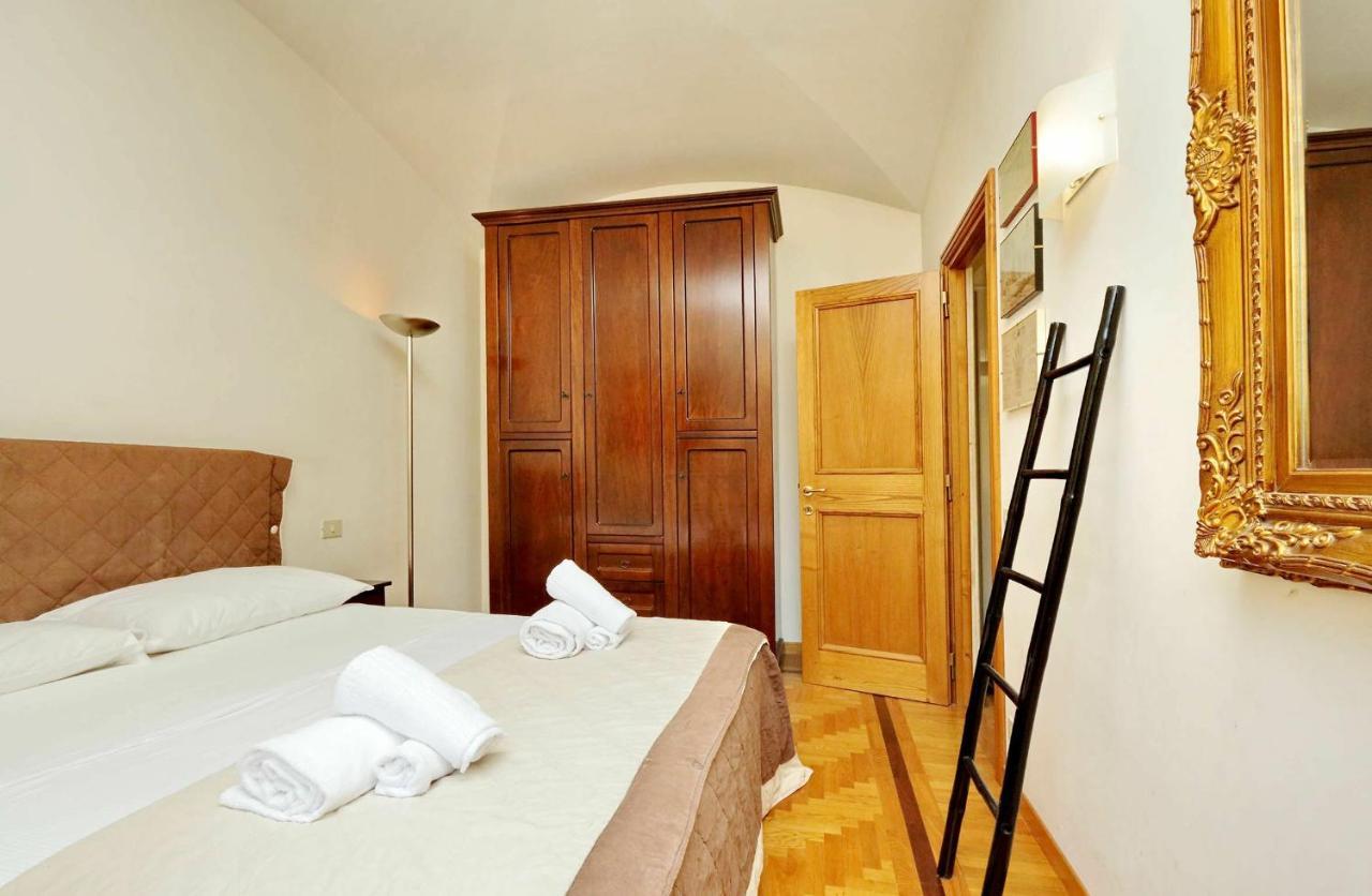 Borgo Pio Apartment Rome Luaran gambar